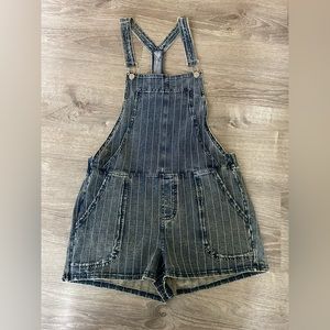 Z Supply short overalls size small